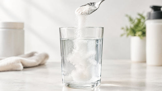 Creatina micronizada: o que é e o que muda no copo