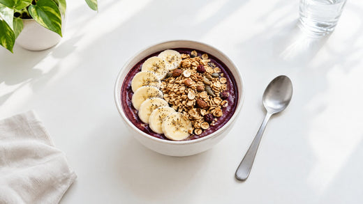 Açaí engorda? A polpa, o xarope e as coberturas na conta