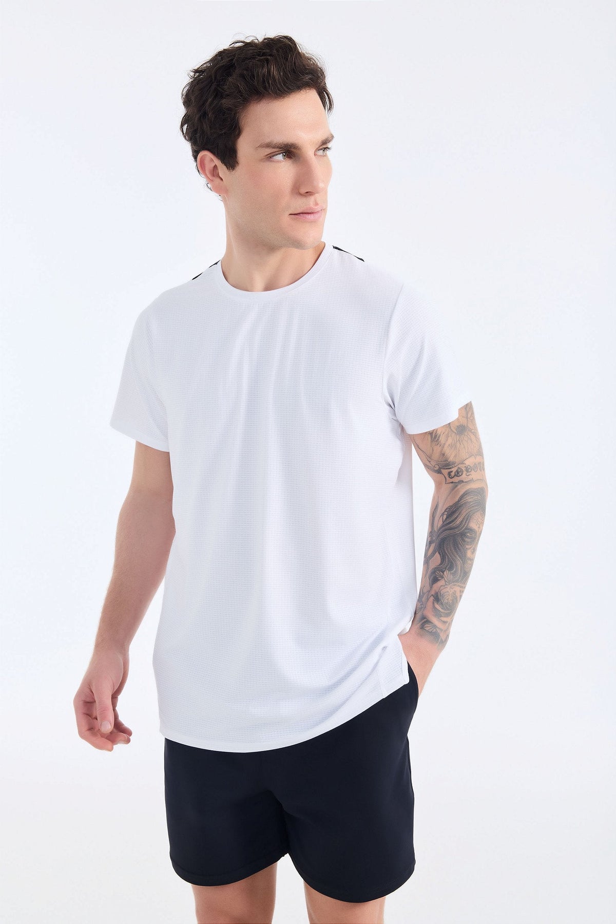 Camiseta Masculina Bicolor