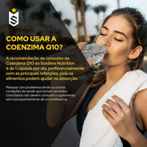 Mulher praticando exercícios ao ar livre bebendo água, toalha nos ombros, dicas sobre uso da Coenzima Q10 destacadas ao lado, suplemento nutricional para saúde e bem-estar.