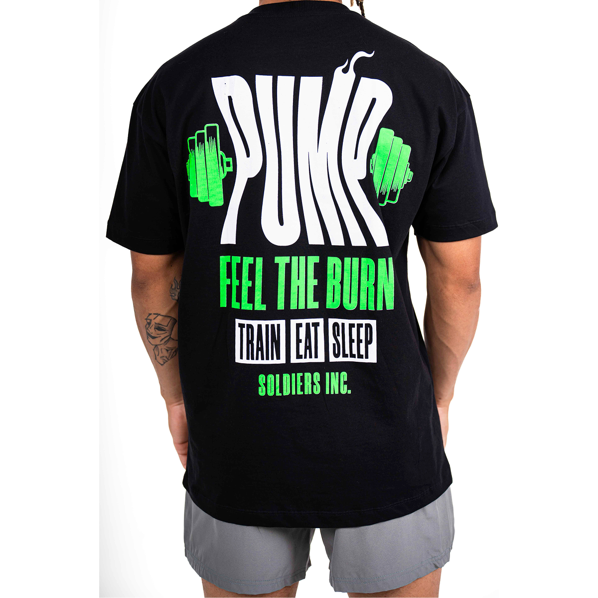Camiseta Oversized Graphic Pump Preto - Soldiers Nutrition