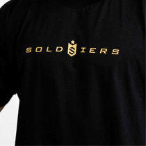 Camiseta Oversized Golden Emblem