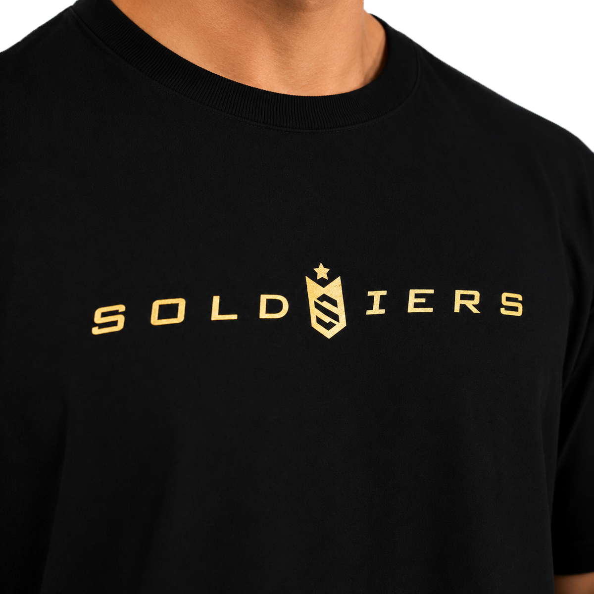 Camiseta Oversized Golden Emblem