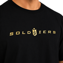 Camiseta Oversized Golden Emblem